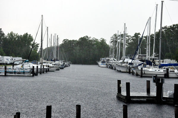 rainy photo of the boats